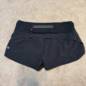 Lululemon Size 6 Speed Up Shorts Low Rise 3” Running  Shorts Performance Black